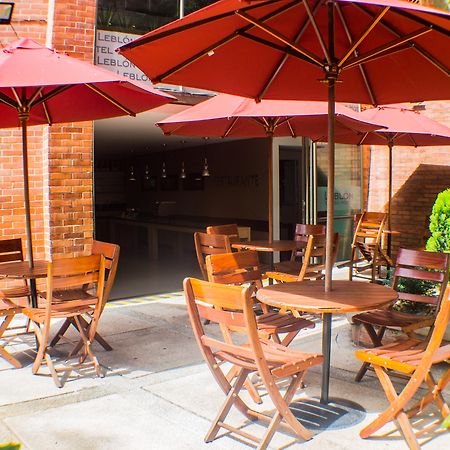 Leblon Suites Hotel Medellin Exterior photo