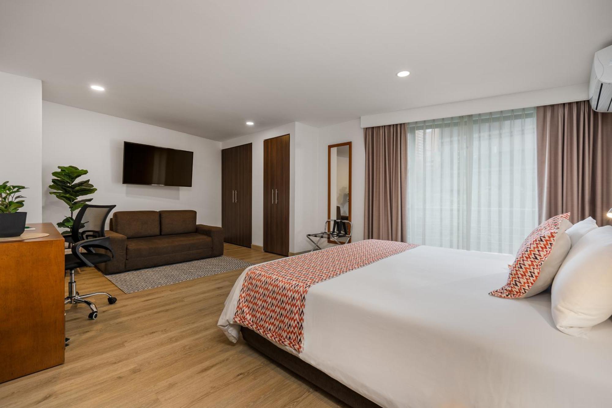 Leblon Suites Hotel Medellin Exterior photo